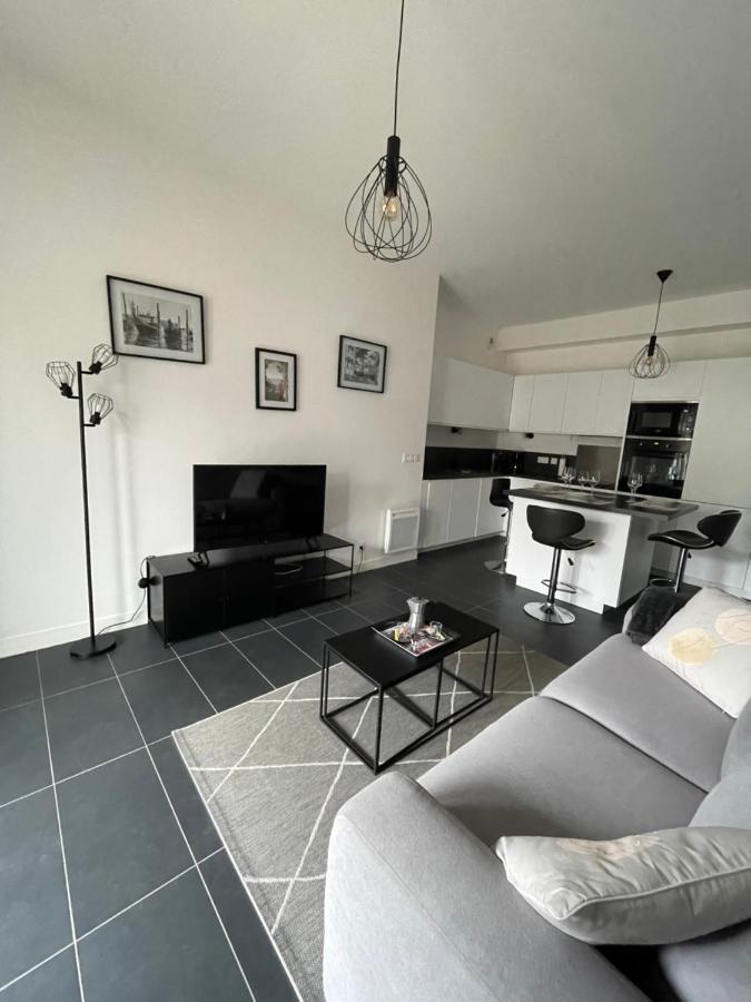 Appartement Plain Pied- Bord De Mer & Linge Et Menage Inclus サン・パレ・シュル・メール エクステリア 写真